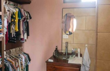 Caballeriza en Pavones