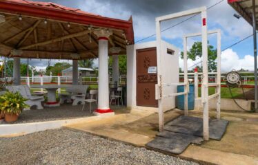 Caballeriza en Pavones