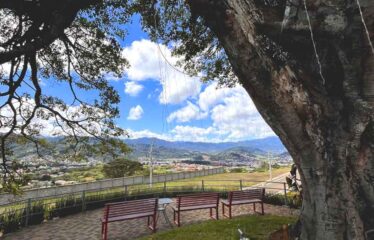 Venta de Lotes en Condominio Exclusivo en uno de los puntos de mayor crecimiento y plusvalía del este