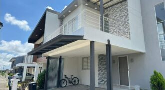 VENTA DE CASA, ALAJUELA, El COYOL, CONDOMINIO HACIENDA EL COYOL