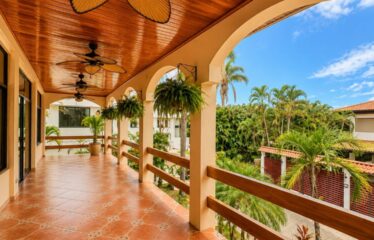 🌴 Exclusiva Casa Tropical en Venta en Hermosa Palms, Playa Hermosa | Comunidad Frente al Mar 🌊🏡