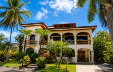 🌴 Exclusiva Casa Tropical en Venta en Hermosa Palms, Playa Hermosa | Comunidad Frente al Mar 🌊🏡
