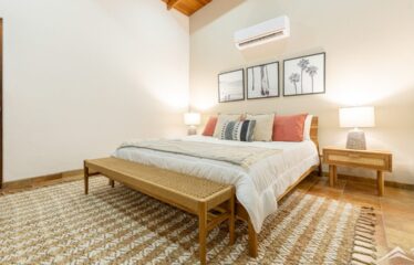 Casa Nilu – Casa con piscina privada y negocio de Airbnb activo en Playa Hermosa