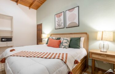 Casa Nilu – Casa con piscina privada y negocio de Airbnb activo en Playa Hermosa