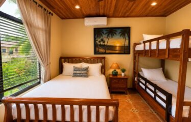 🌴 Exclusiva Casa Tropical en Venta en Hermosa Palms, Playa Hermosa | Comunidad Frente al Mar 🌊🏡
