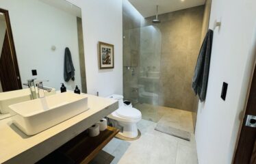 Hermosa Salvaje – House 3