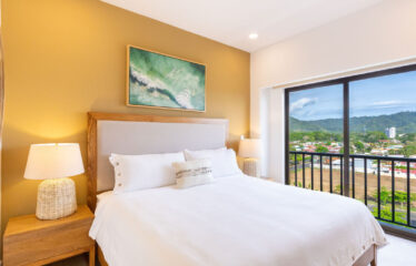 TIERRA MAR | JACO BAY Condominio de lujo con diseño orgánico moderno y vista al mar