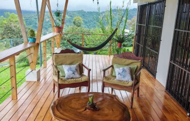 Villa Atardecer en Venta | Santa Cruz, Pérez Zeledón