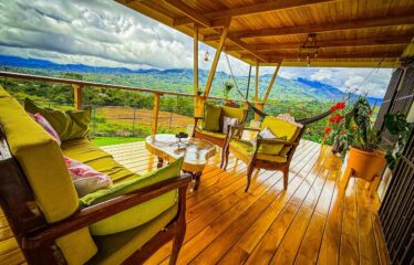 Villa Atardecer en Venta | Santa Cruz, Pérez Zeledón