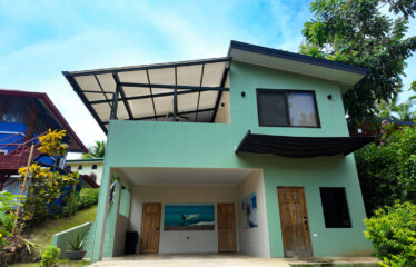 CASA LONGBOARD | Loma del Mar, Playa Hermosa, Jacó